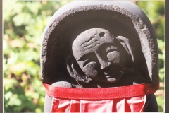 (26) 202601 作品展： 中野正一 (写真) ほほえみ　（藤沢市・常泉寺）